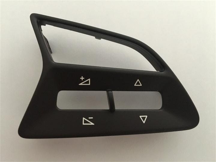 大眾汽車塑膠控制面板激光鐳射加工