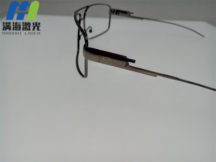 不銹鋼眼鏡架激光打標