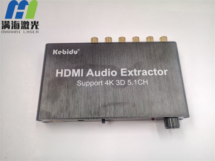 氧化鋁導(dǎo)電機(jī)激光鐳射加工