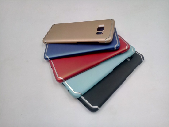 塑膠手機(jī)殼激光鐳雕加工